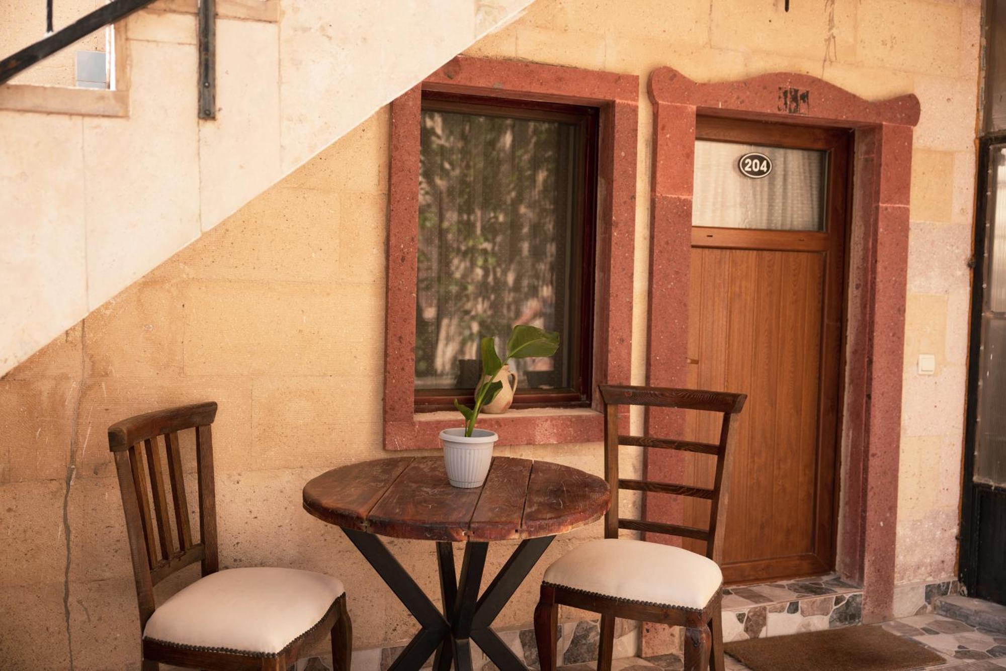 Goereme Stone Age Apartment Ngoại thất bức ảnh