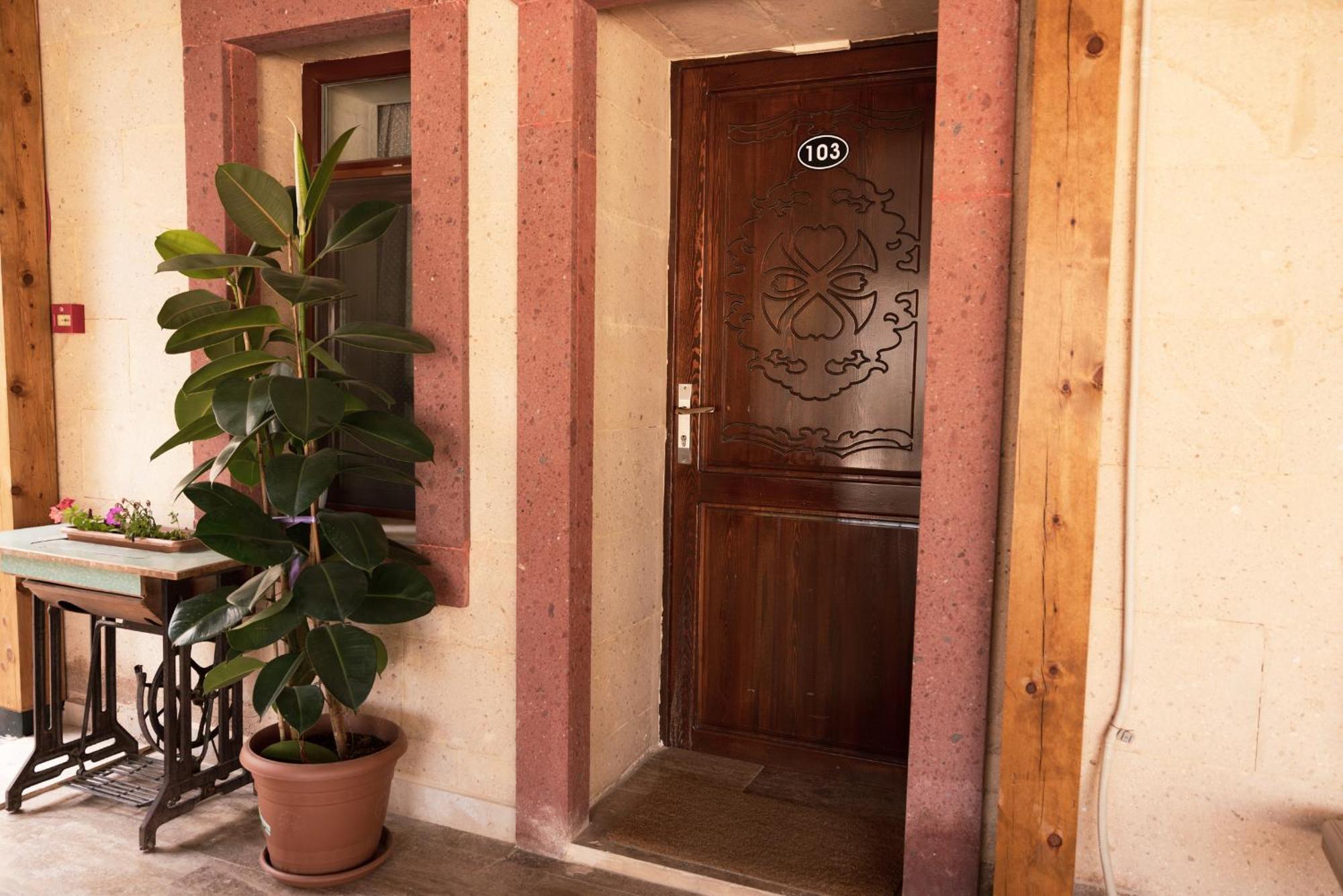 Goereme Stone Age Apartment Ngoại thất bức ảnh